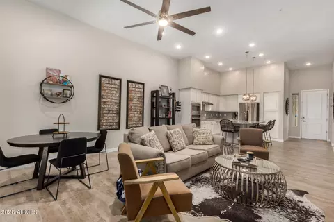 15550 S 5th Ave #130, Phoenix, AZ 85045