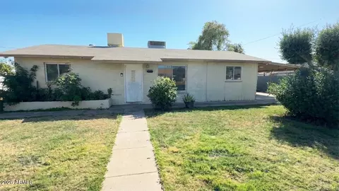4949 W Stella Ave, Glendale, AZ 85301