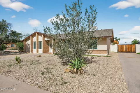 Exterior - 2822 E Yucca St, Phoenix, AZ 85028 photo 3 of 12