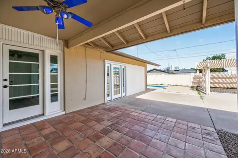 Exterior - 2822 E Yucca St, Phoenix, AZ 85028 photo 5 of 12