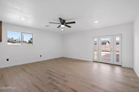 Living - 2822 E Yucca St, Phoenix, AZ 85028 photo 10 of 11