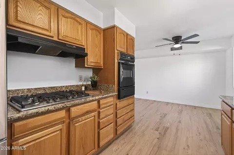 Kitchen - 2822 E Yucca St, Phoenix, AZ 85028 photo 4 of 4