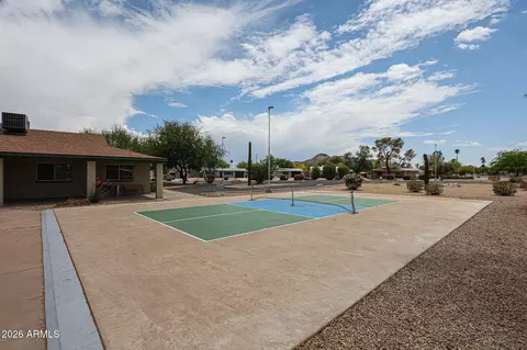 Exterior - 2134 E Beck Ln, Phoenix, AZ 85022 photo 11 of 12