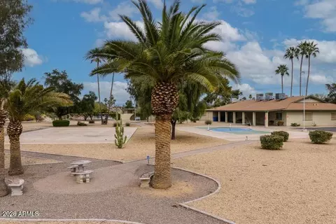 Exterior - 2134 E Beck Ln, Phoenix, AZ 85022 photo 12 of 12