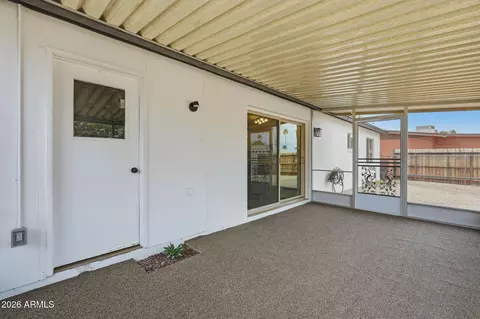 Exterior - 2134 E Beck Ln, Phoenix, AZ 85022 photo 4 of 12