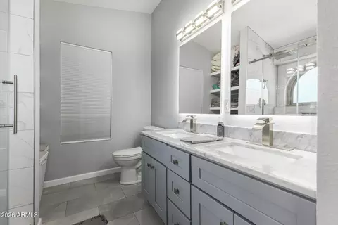 Bath - 15431 S 22nd St, Phoenix, AZ 85048 photo 1 of 3