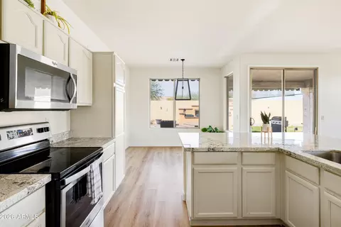 19520 N 61st Ln, Glendale, AZ 85308