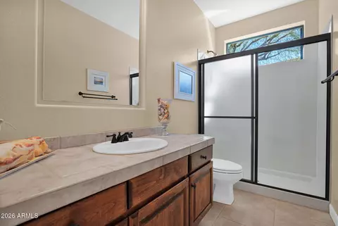 Bath - 8252 E Teton Cir, Mesa, AZ 85207 photo 4 of 5