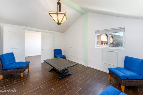 Living - 9616 N 11th Ave, Phoenix, AZ 85021 photo 1 of 2
