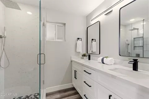 Bath - 4160 E Carmel Ave, Mesa, AZ 85206 photo 1 of 3