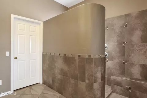 Bath - 4436 E Strawberry Dr, Gilbert, AZ 85298 photo 4 of 6