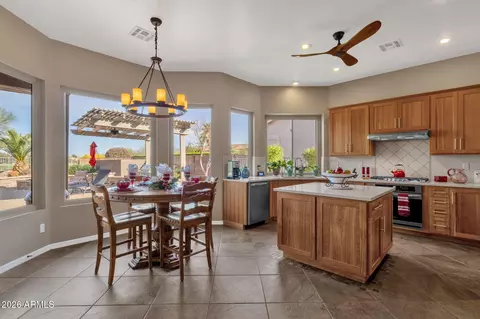Kitchen - 4436 E Strawberry Dr, Gilbert, AZ 85298 photo 2 of 6