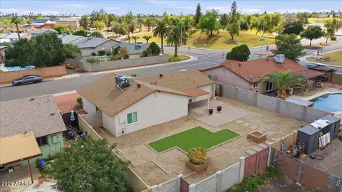 View/Area - 112 E Tulane Dr, Tempe, AZ 85283 photo 5 of 17