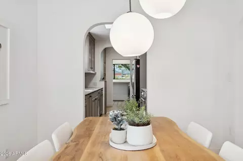 Dining - 77 W Windsor Ave, Phoenix, AZ 85003 photo 4 of 5