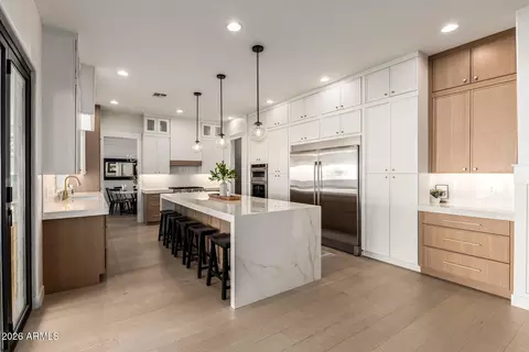 5421 S Sandstone Ct, Gilbert, AZ 85298