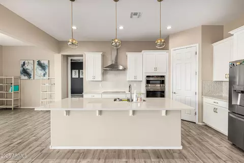 7528 W Warner St, Phoenix, AZ 85043 photo 6