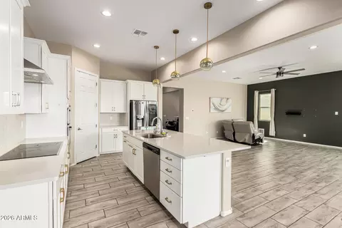 7528 W Warner St, Phoenix, AZ 85043 photo 5