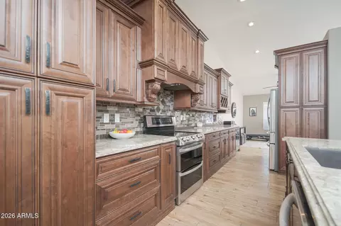 Kitchen - 932 N Marble St, Gilbert, AZ 85234 photo 2 of 4