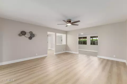 Living - 4632 Escondido Ave, Mesa, AZ 85206 photo 2 of 4
