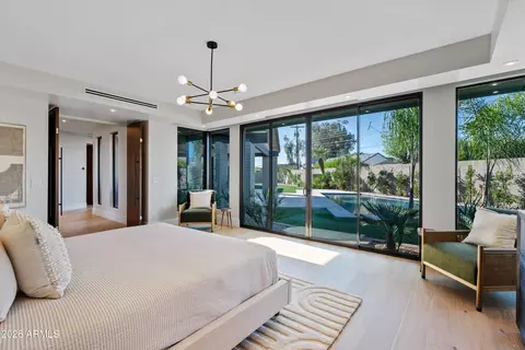 Bedroom - 4610 E Flower St, Phoenix, AZ 85018 photo 3 of 7