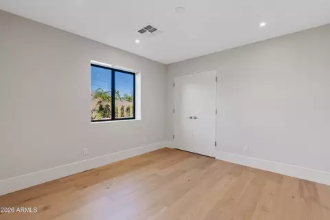 Bedroom - 4610 E Flower St, Phoenix, AZ 85018 photo 7 of 7