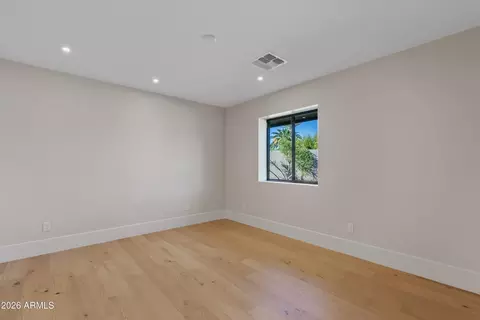 Bedroom - 4610 E Flower St, Phoenix, AZ 85018 photo 6 of 7