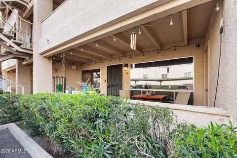 Exterior - 202 E Ruth Ave #2, Phoenix, AZ 85020 photo 3 of 5