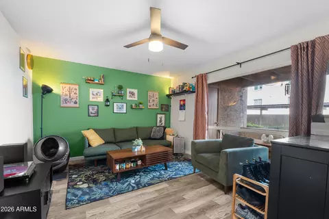 202 E Ruth Ave #2, Phoenix, AZ 85020