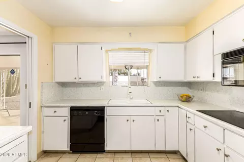 Kitchen - 5923 E Anaheim St, Mesa, AZ 85205 photo 2 of 4