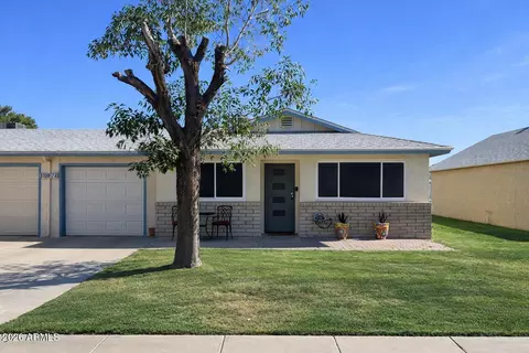 10317 N 97th Dr #A, Peoria, AZ 85345