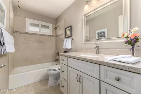 Bath - 1941 E Pebble Beach Dr E, Tempe, AZ 85282 photo 3 of 3