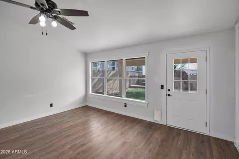 Living - 9851 E Irwin Cir, Mesa, AZ 85209 photo 7 of 9