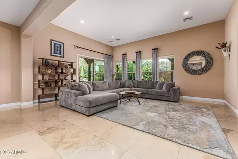 Living - 3139 E Harwell Rd, Phoenix, AZ 85042 photo 1 of 1
