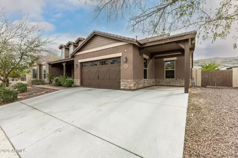 Exterior - 3139 E Harwell Rd, Phoenix, AZ 85042 photo 2 of 10