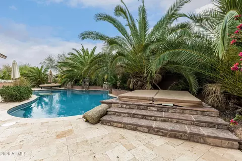 Exterior - 3139 E Harwell Rd, Phoenix, AZ 85042 photo 8 of 10