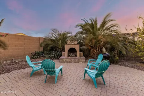 Exterior - 3139 E Harwell Rd, Phoenix, AZ 85042 photo 5 of 10