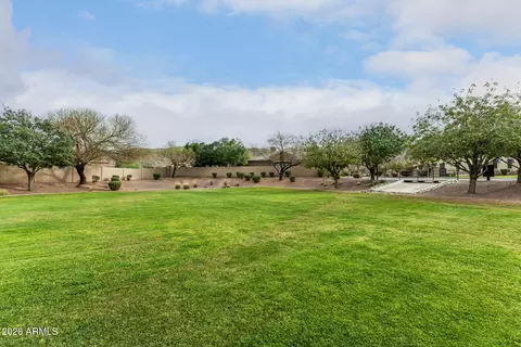 Exterior - 3139 E Harwell Rd, Phoenix, AZ 85042 photo 10 of 10