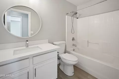 Bath - 3818 W Carson Rd, Phoenix, AZ 85041 photo 4 of 4