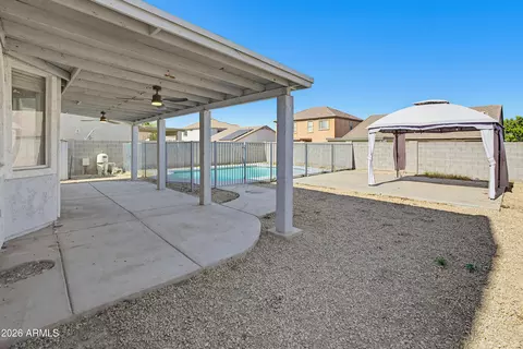 Exterior - 3818 W Carson Rd, Phoenix, AZ 85041 photo 4 of 10