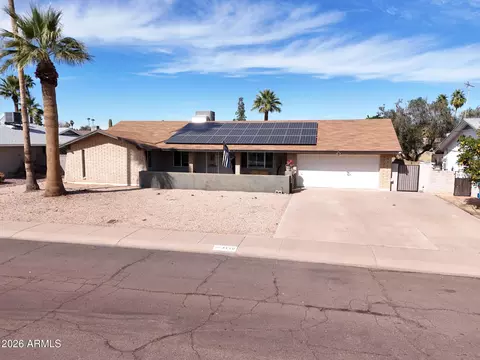 Exterior - 3110 E Lupine Ave, Phoenix, AZ 85028 photo 2 of 10
