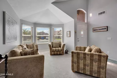 Living - 558 E Devon Dr, Gilbert, AZ 85296 photo 1 of 4