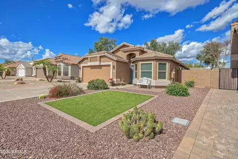 558 E Devon Dr, Gilbert, AZ 85296