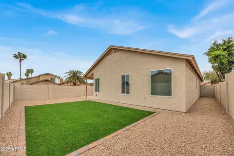Exterior - 3109 E Kerry Ln, Phoenix, AZ 85050 photo 4 of 5