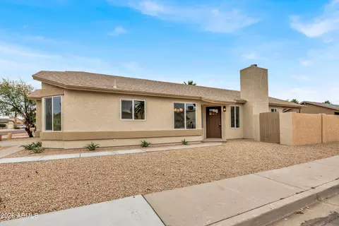 Exterior - 3109 E Kerry Ln, Phoenix, AZ 85050 photo 2 of 5