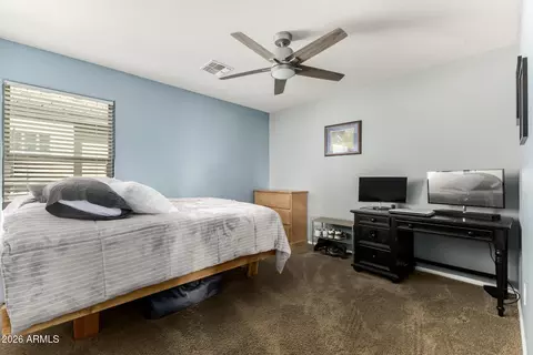 Bedroom - 2507 E Rustling Oaks Ln, Phoenix, AZ 85024 photo 6 of 8