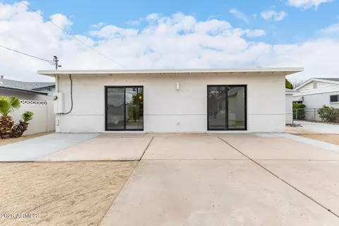 Exterior - 3247 E Sheridan St, Phoenix, AZ 85008 photo 2 of 6