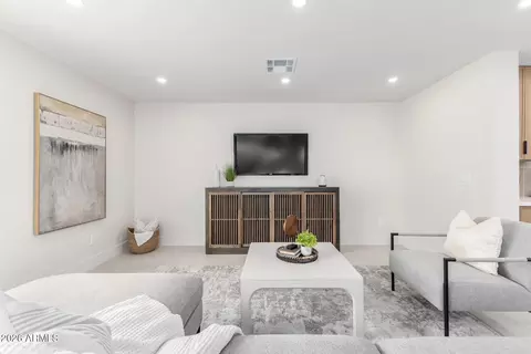 Living - 3247 E Sheridan St, Phoenix, AZ 85008 photo 2 of 2