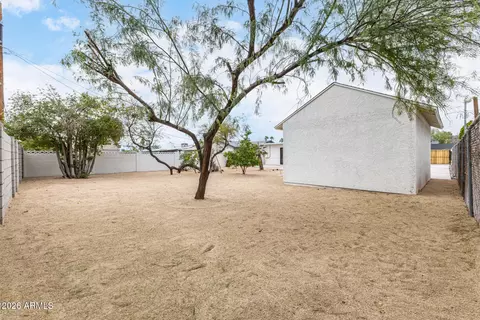 Exterior - 3247 E Sheridan St, Phoenix, AZ 85008 photo 6 of 6