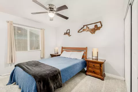 Bedroom - 3025 E Sierra St, Phoenix, AZ 85028 photo 4 of 4