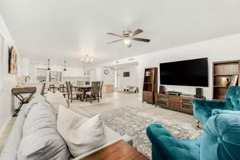 Living - 3025 E Sierra St, Phoenix, AZ 85028 photo 1 of 4